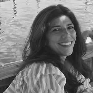 Meet your Posher, Suzanne